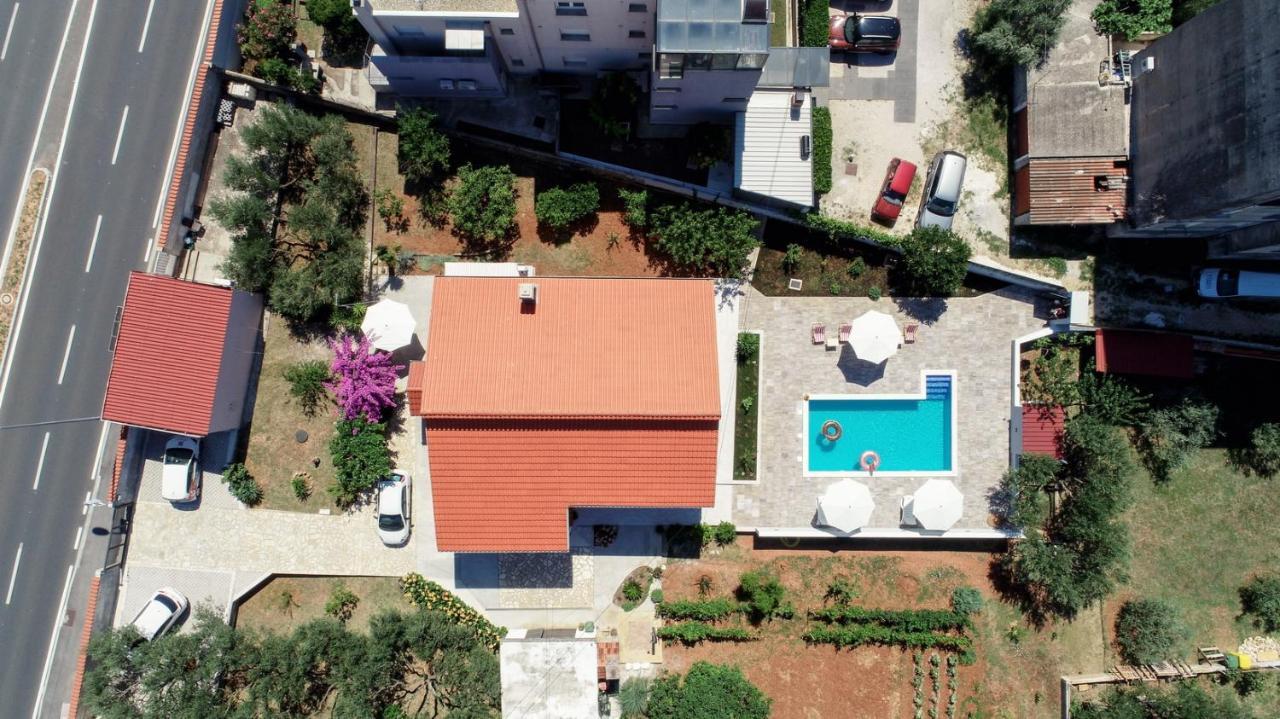 Pool house LUKA Appartement Zadar Buitenkant foto