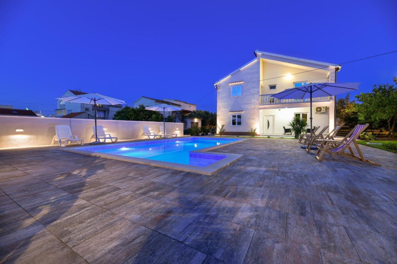 Pool house LUKA Appartement Zadar Buitenkant foto