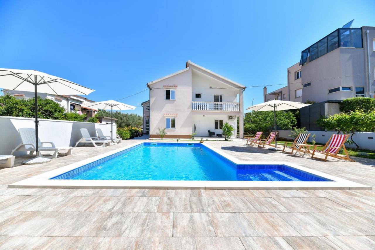 Pool house LUKA Appartement Zadar Buitenkant foto